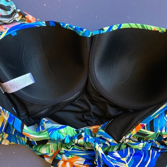 Coco Reef Tankini, NWT, Size 40C - Picture 12 of 16